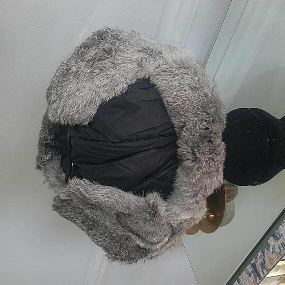 NEW Pajar Wolf Rabbit Fur Trapper Unisex Hat - Picture 6 of 10
